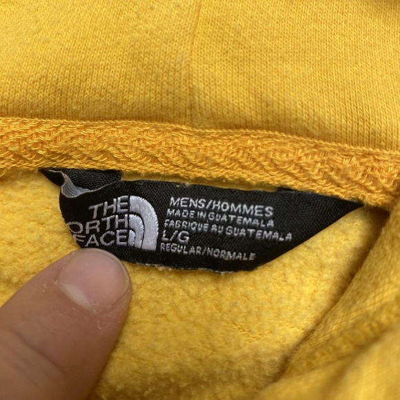 The‎ North Face Hoodie Mens Large Yellow Sierra Nevada Topographic Back Pullover - Picture 4 of 9